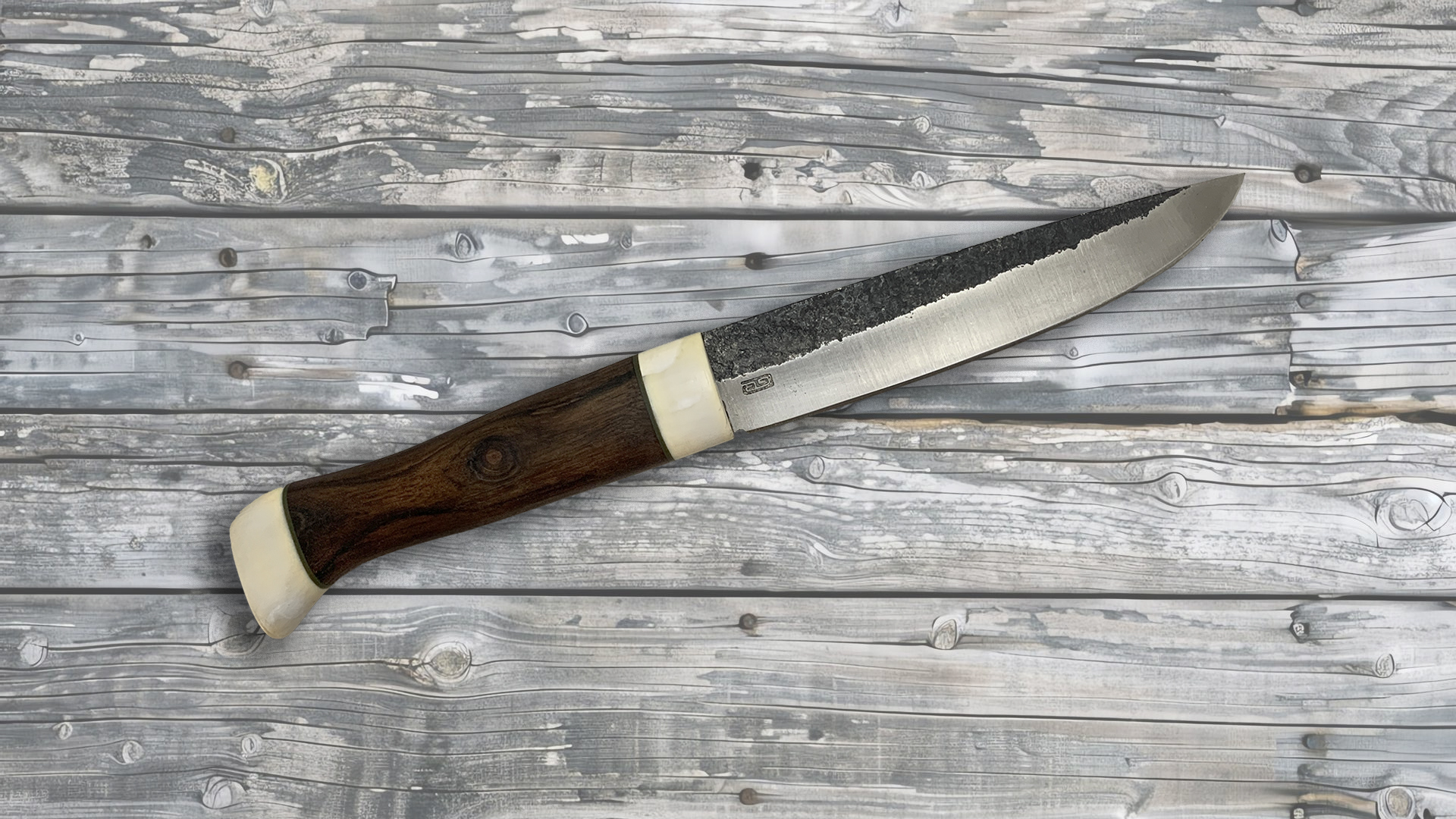 Puukko scandinave Birka PBDesign manche défense phacochère noyer
